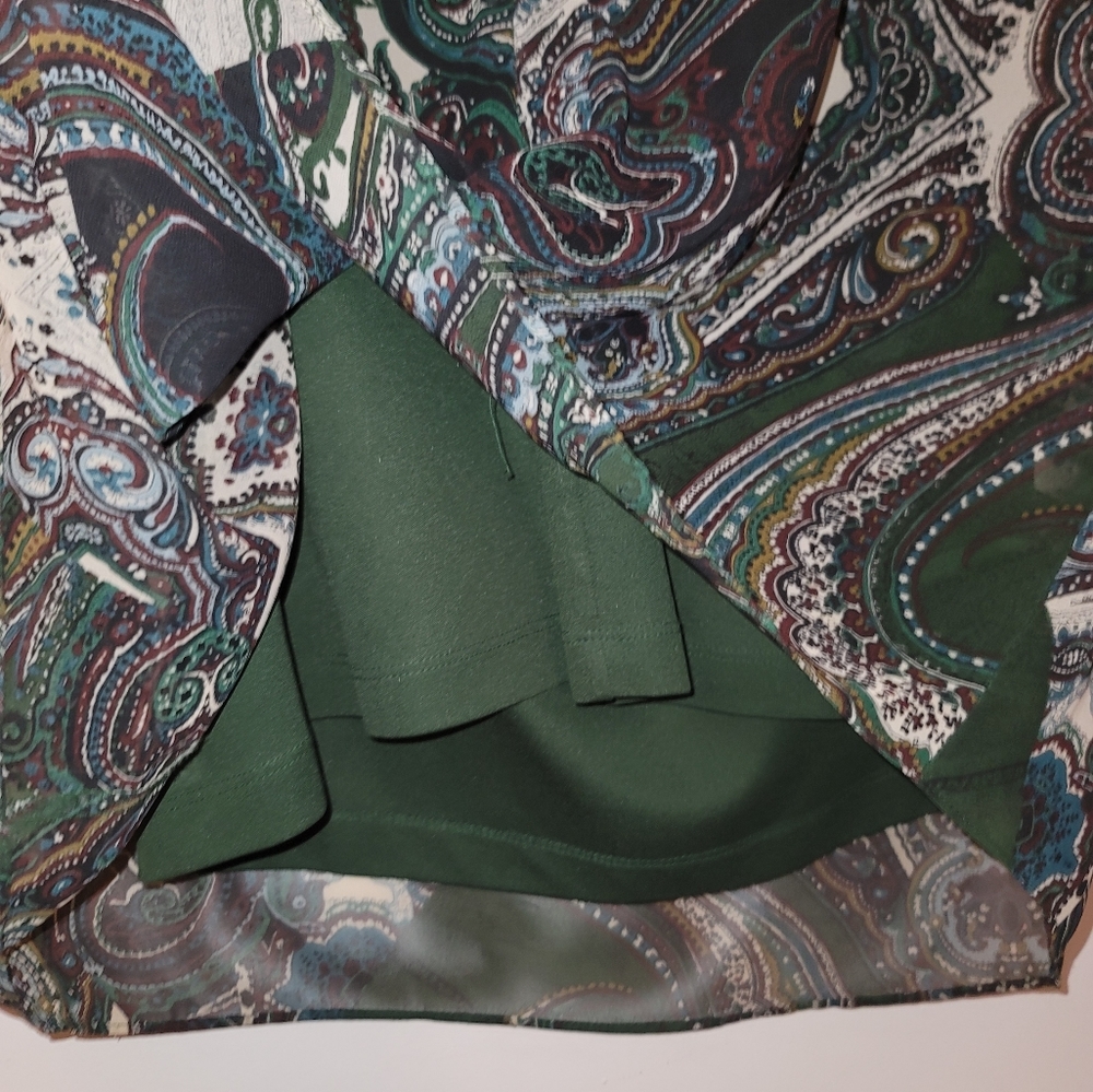 Dressbarn - Picture 4 of 4